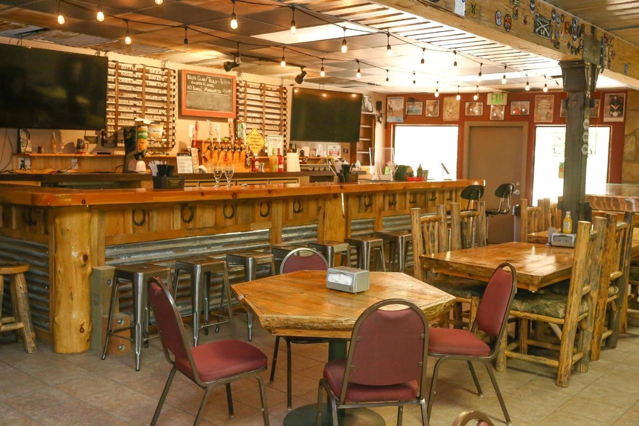 Southfork Lodge - Riverside Inn Lowman Esterno foto