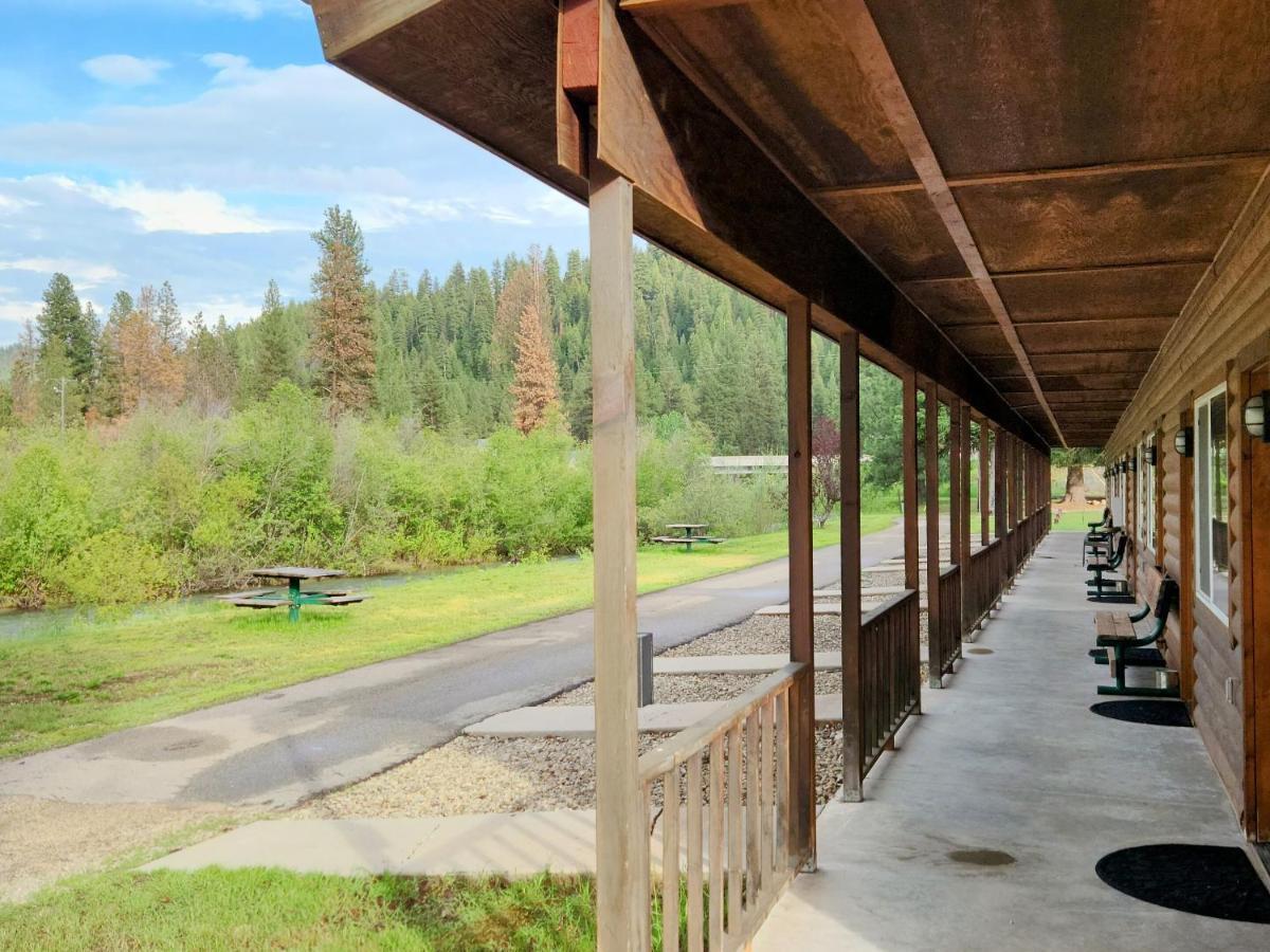 Southfork Lodge - Riverside Inn Lowman Esterno foto